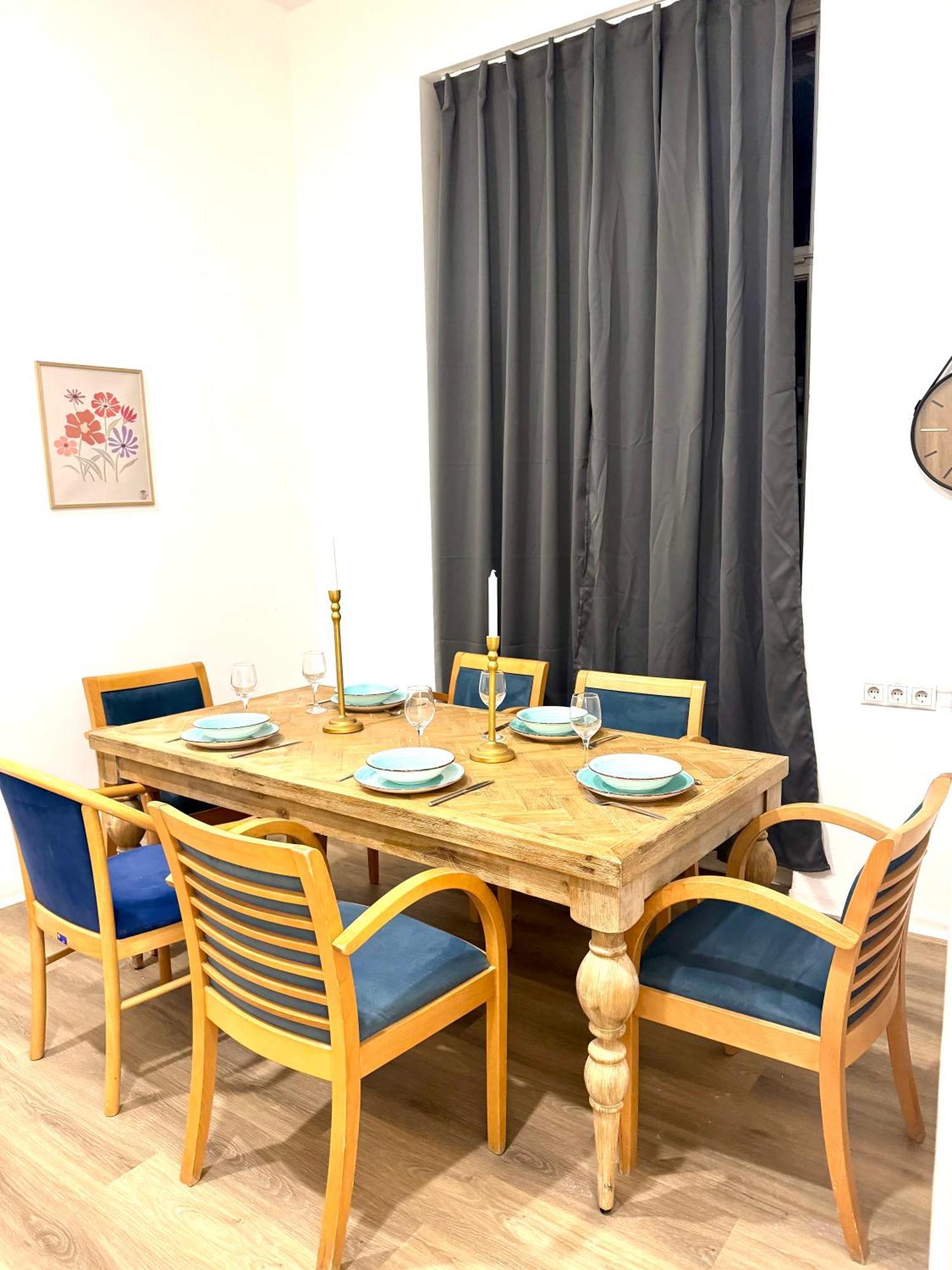 140 M2 * Viena